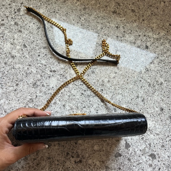 Saint Laurent Kate Medium Tassel in Crocodile Embossed Black Leather - Picture 7 of 15